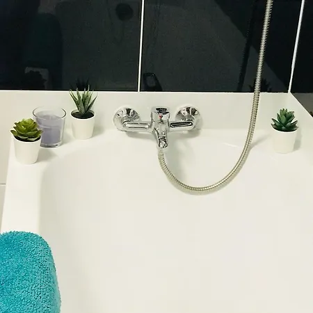 Cosy מלון קרקוב